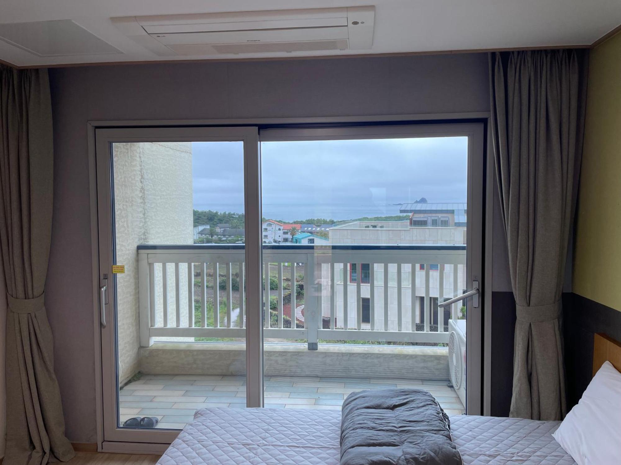 Jeju The Ocean Hill Pension Seogwipo Luaran gambar