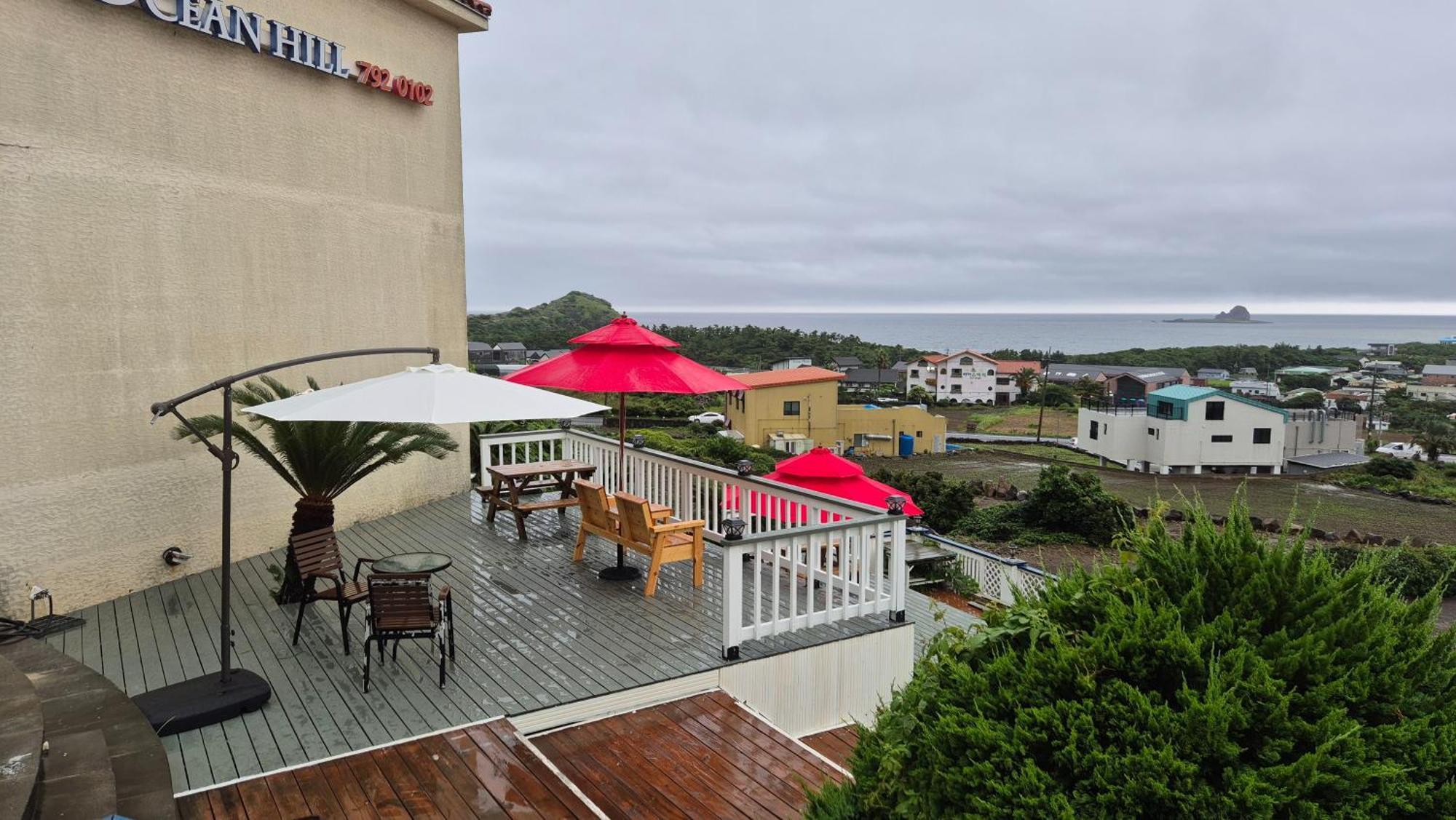 Jeju The Ocean Hill Pension Seogwipo Luaran gambar