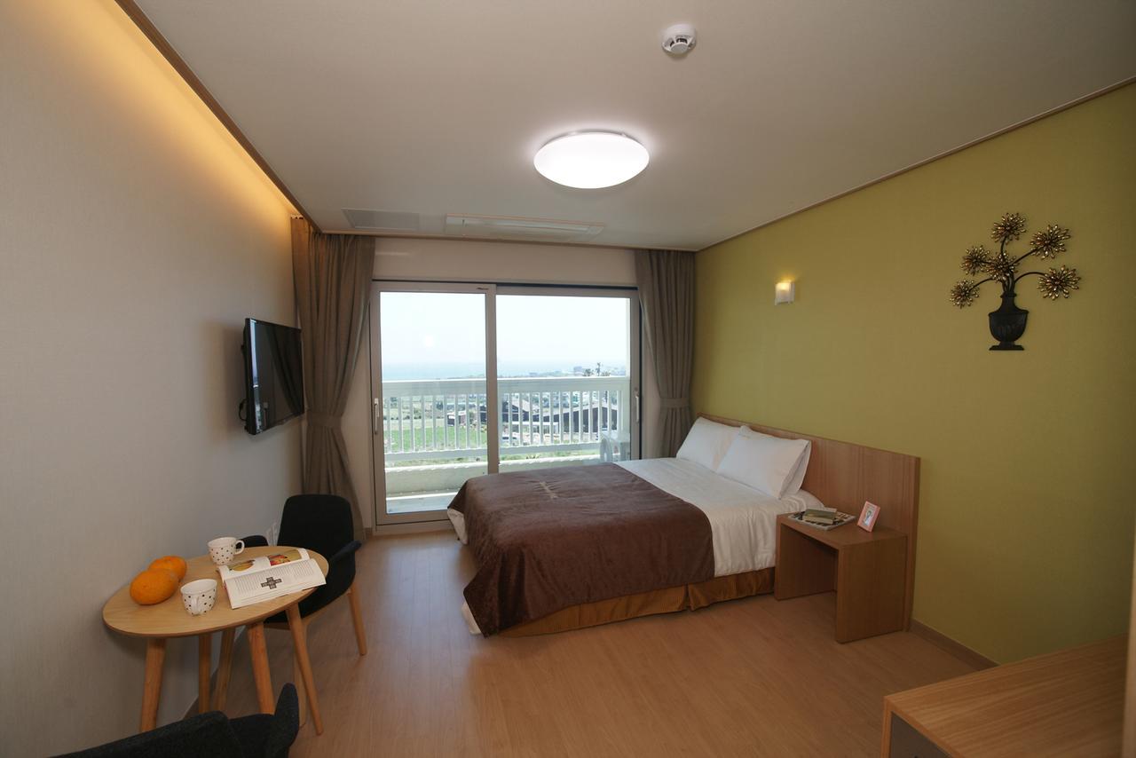 Jeju The Ocean Hill Pension Seogwipo Luaran gambar