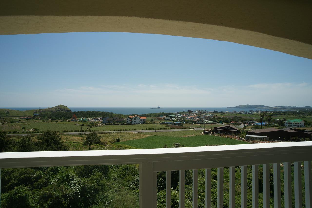 Jeju The Ocean Hill Pension Seogwipo Luaran gambar