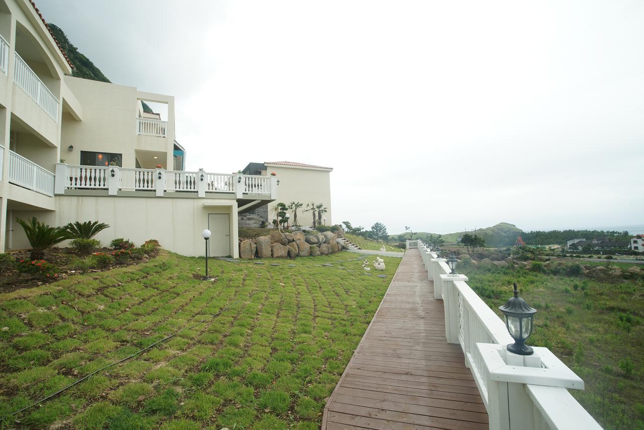 Jeju The Ocean Hill Pension Seogwipo Luaran gambar